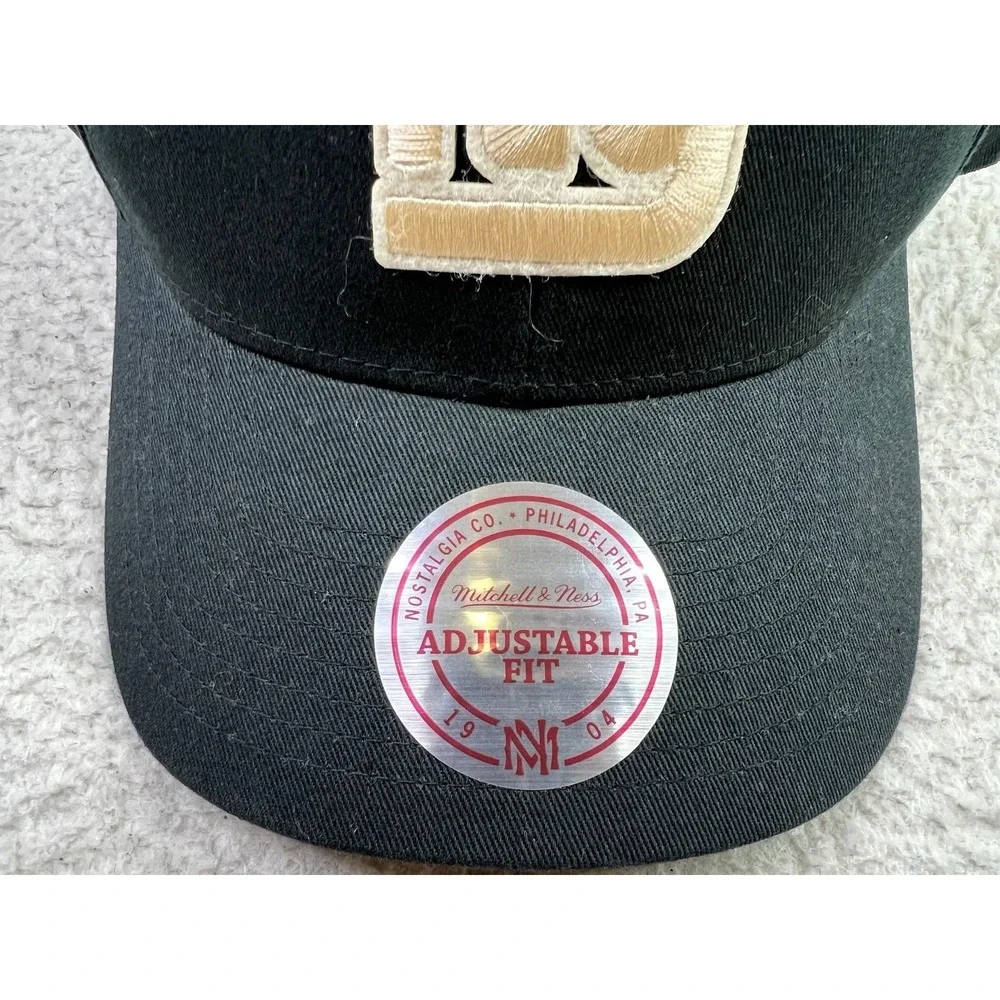 Mitchell & Ness New York Giants Hat Black Snapback NFL Football Cap One Size
